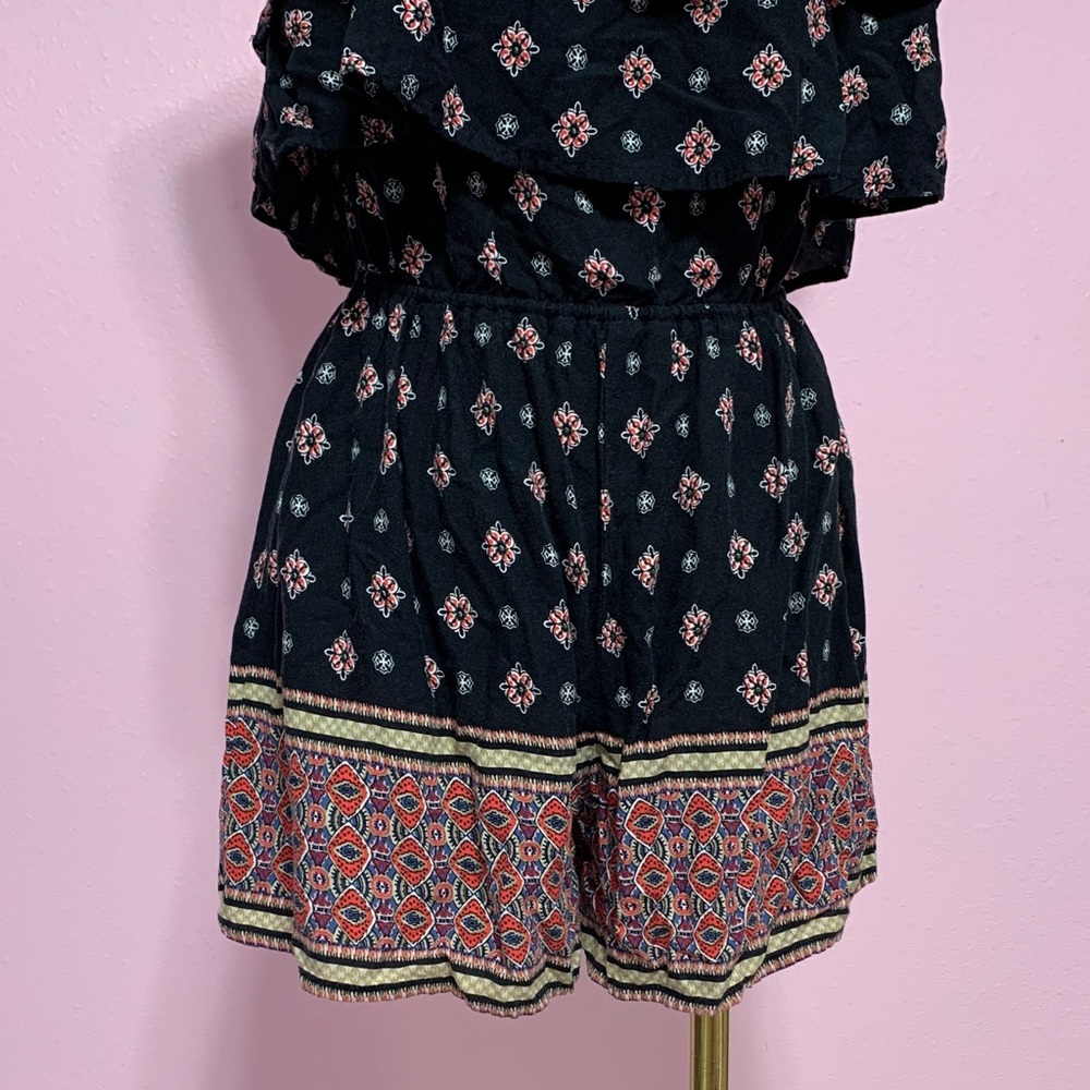 Hollister Black Strapless Patterned Romper XS - Picture 3 of 10